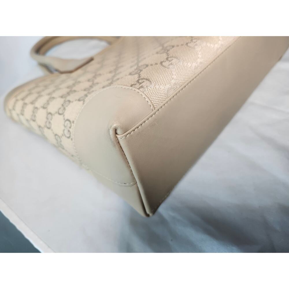 SOLD Gucci GG Monogram Canvas Tote Light Beige Leather Large Shopper Shoulder - Picture 6 of 16